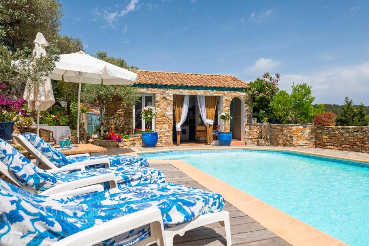Le Camélia: Charming Apartment with Pool in Tranquil Estate Sollies-Toucas Exterior photo